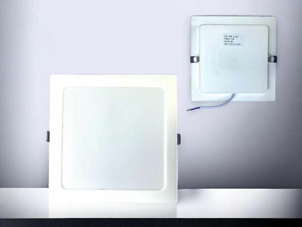 LED panel | 7 Watts | Square | Recessed ceiling lamp (natural white) 90X90mm