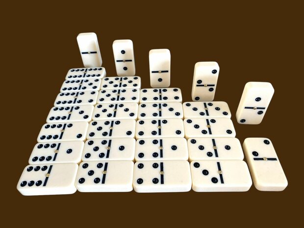 Longfield Games Domino Double 6 Large in der Truhe