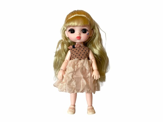 Toy doll with nice outfit and unique style - JELENA Fashion style 24cm long hair